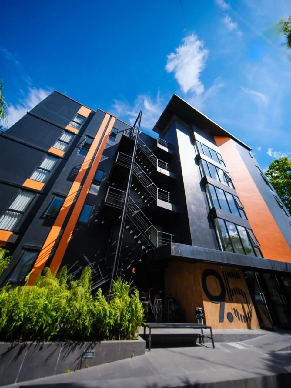 9.5Hotel Chiangmai Chiang Mai Exteriör bild